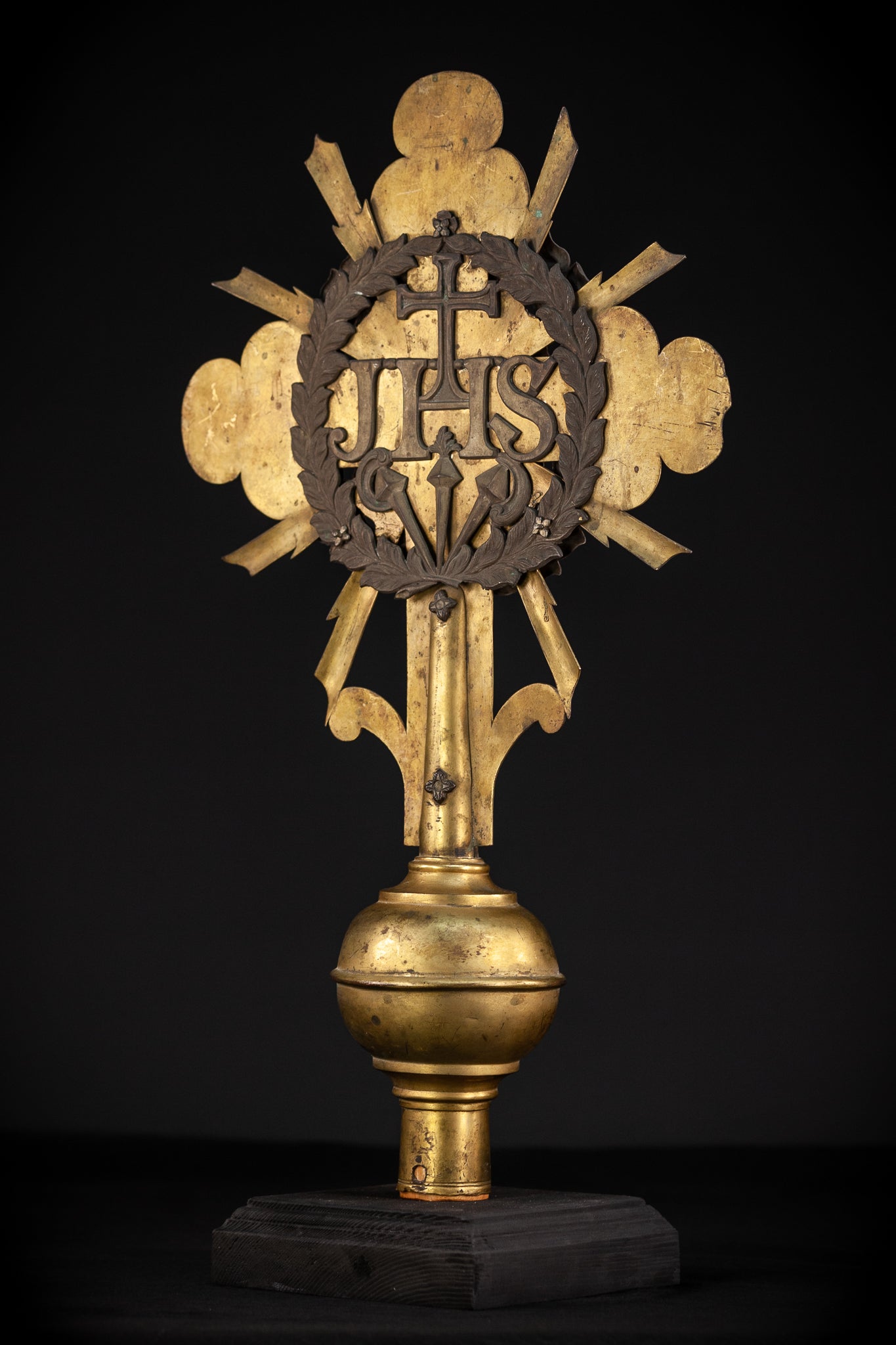 Crucifix Processional Bronze | 24.6"